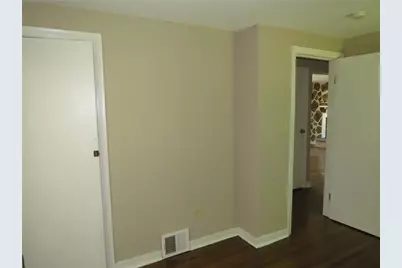 6222 Pleasant St, South Park, PA 15129 - Photo 17