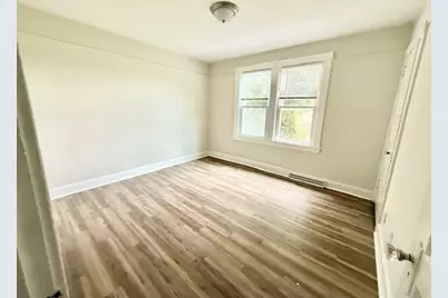 343 Ohio Ave, Clairton, PA 15025 - Photo 5