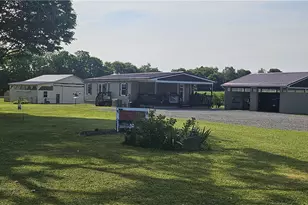 35 Brocklehurst Ln, Jackson Township, PA 16133 - Photo 1