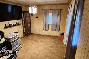 2013 East St, Redstone Township, PA 15420 - Photo 9