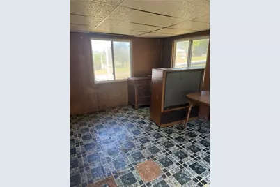 304 Narrows Rd, Connellsville, PA 15425 - Photo 11