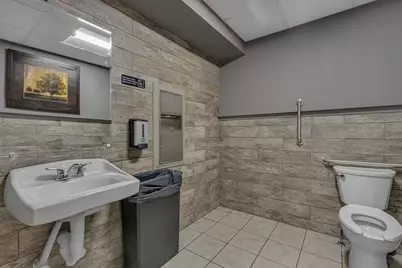 472 Adams St, Rochester, PA 15074 - Photo 25