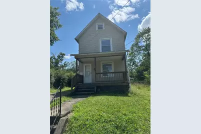 268 Malleable St, Sharon, PA 16146 - Photo 1