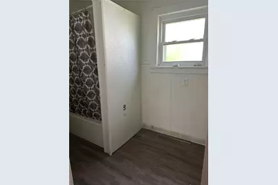 268 Malleable St, Sharon, PA 16146 - Photo 5