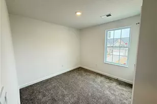 2004 Canterbury Dr, Imperial, PA 15126 - Photo 17