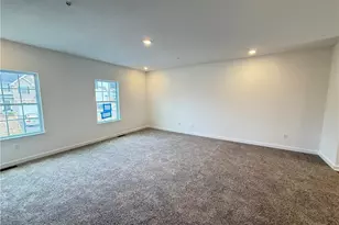 2004 Canterbury Dr, Imperial, PA 15126 - Photo 9