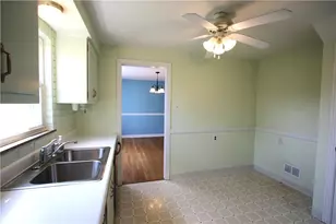 114 Senate Dr, Pittsburgh, PA 15236 - Photo 7