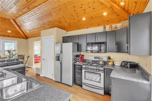 832 Ridge Rd, Harmony Township, PA 15003 - Photo 41