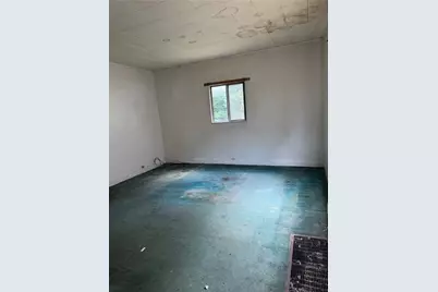 1042 Hays Ln, Munhall, PA 15120 - Photo 3