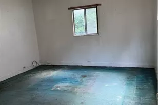 1042 Hays Ln, Munhall, PA 15120 - Photo 3