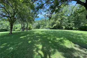 375 Browns Hill Rd, Middlesex Township, PA 16059 - Photo 13