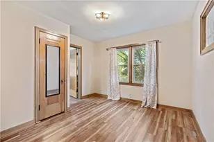 113 Gerhold St, Bethel Park, PA 15102 - Photo 7