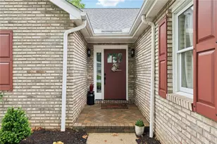 1005 Lakemont Dr, South Fayette, PA 15017 - Photo 1