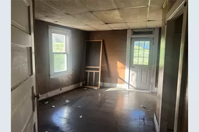 601 Main St, Brownsville, PA 15417 - Photo 9