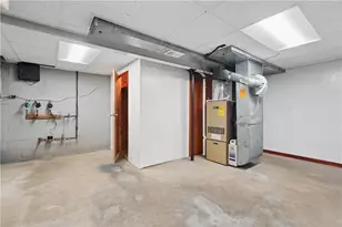 138 Evandale Dr, Green Tree, PA 15220 - Photo 35