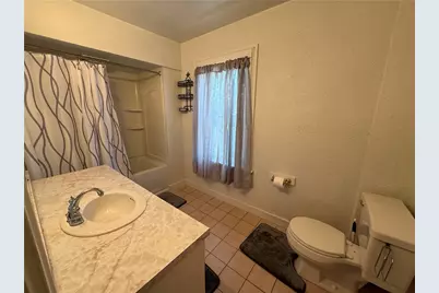 414 E Edgewood Ave, New Castle, PA 16105 - Photo 11