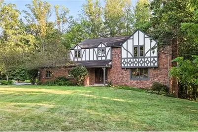 4219 Wembleton Dr, Hampton, PA 15101 - Photo 1