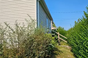 2412 26th St, White Township, PA 15010 - Photo 7