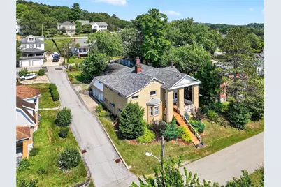28 Whitaker St, Burgettstown Boro, PA 15021 - Photo 1