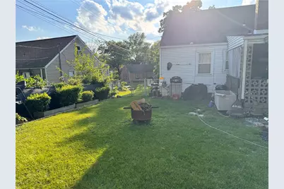 416 Delano Dr, Pittsburgh, PA 15236 - Photo 13