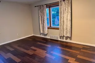 416 Delano Dr, Pittsburgh, PA 15236 - Photo 7