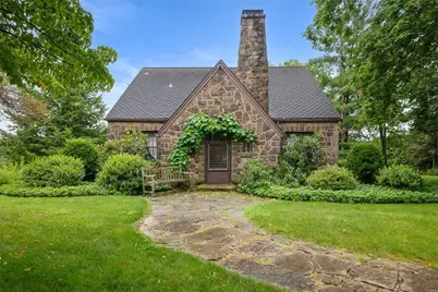 344 Old Leechburg Road, Pittsburgh, PA 15239 - Photo 1