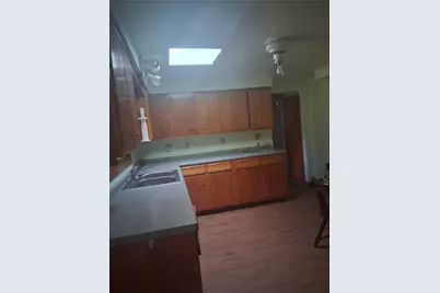 587 E. Pittsburgh Street, Greensburg, PA 15601 - Photo 5