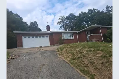 587 E. Pittsburgh Street, Delmont, PA 15601 - Photo 1