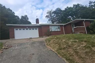 587 E Pittsburgh St, Greensburg, PA 15601 - Photo 1