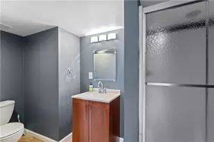 24 Oakglen Dr, Oakmont, PA 15139 - Photo 39