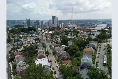 305 307 309 Natchez St, Pittsburgh, PA 15211 - Photo 3