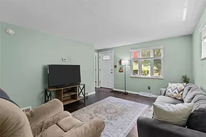 211 Bascom, Observatory Hill, PA 15214 - Photo 9