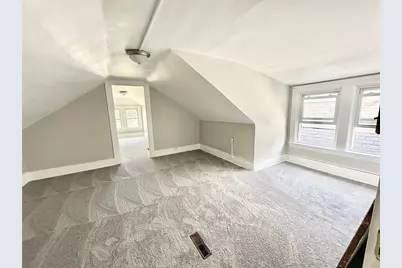 419 N 4th St, Clairton, PA 15025 - Photo 7