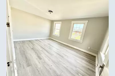 927 Vankirk St, Clairton, PA 15025 - Photo 5