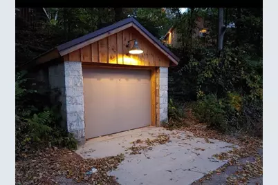 7 McGovern Blvd, Moon/Crescent Twp, PA 15046 - Photo 5