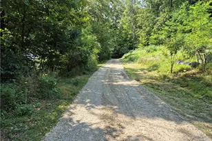 7 McGovern Blvd, Moon/Crescent Twp, PA 15046 - Photo 23