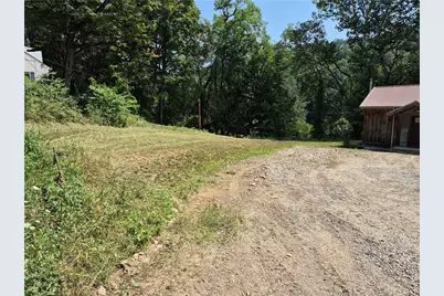 7 McGovern Blvd, Moon/Crescent Twp, PA 15046 - Photo 3