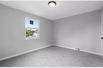 540 Center Hill Rd, Pittsburgh, PA 15239 - Photo 15