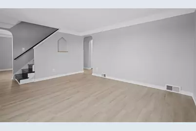 540 Center Hill Rd, Pittsburgh, PA 15239 - Photo 5