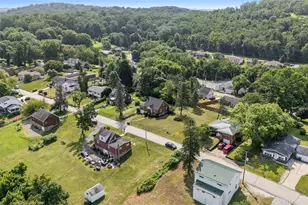 540 Center Hill Rd, Pittsburgh, PA 15239 - Photo 33