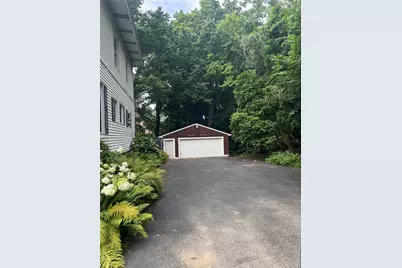 513 Young St, New Castle, PA 16101 - Photo 25