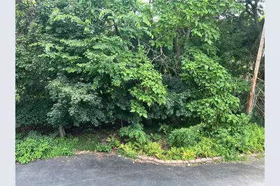 513 Young St, New Castle, PA 16101 - Photo 23