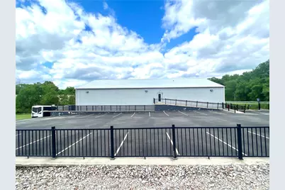 550 W George St, Carmichaels-Cumberland, PA 15320 - Photo 7