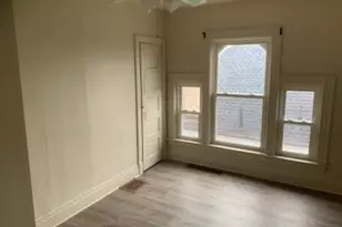 525 Forest Ave, Pittsburgh, PA 15202 - Photo 9