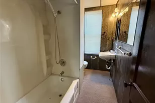 31 W College St, Canonsburg, PA 15317 - Photo 29