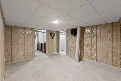 31 W College St, Canonsburg, PA 15317 - Photo 15