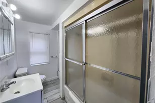 408 W 10th Ave, Tarentum, PA 15084 - Photo 3