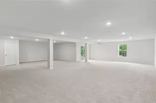 105 Victoria Dr, Findlay Township, PA 15108 - Photo 13