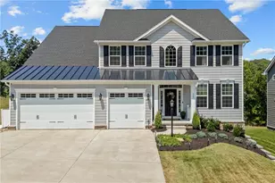 327 Crest Ln, Adams Township, PA 16046 - Photo 1