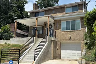 3125 Ewart Dr, Pittsburgh, PA 15219 - Photo 1